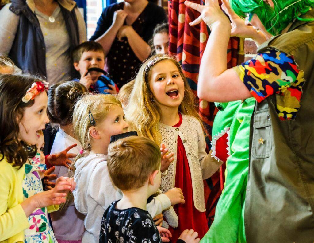 dino beanz party with children
